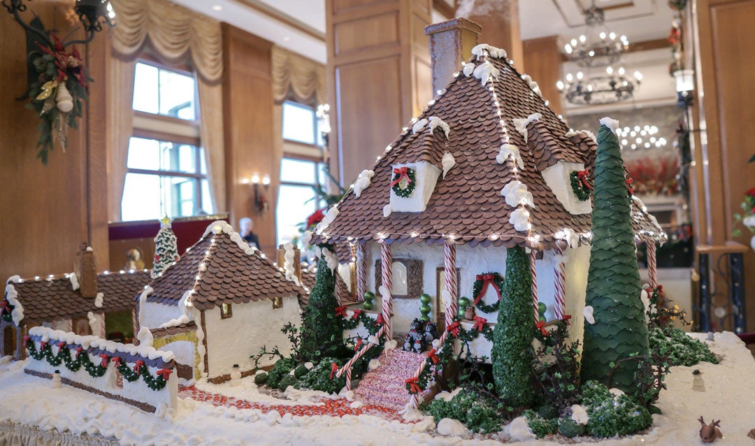 Creating A Glorious Gingerbread Cottage Biltmore